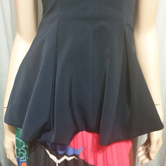 CAMEO Navy Blue Sleeveless Peplum Top AU-XS w/ Notched Neckline Zip Closure - Picture 6 of 13